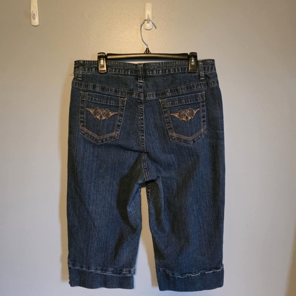 EUC Westport Denim Capri's - Picture 3 of 5